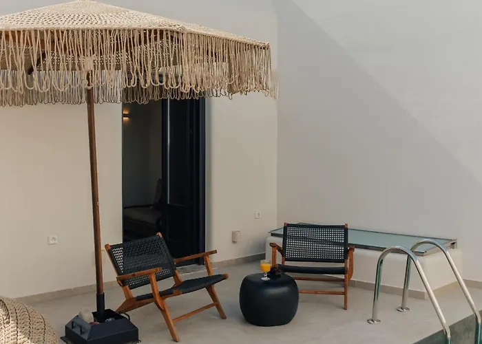 Ertha With Private Pools * Вотон