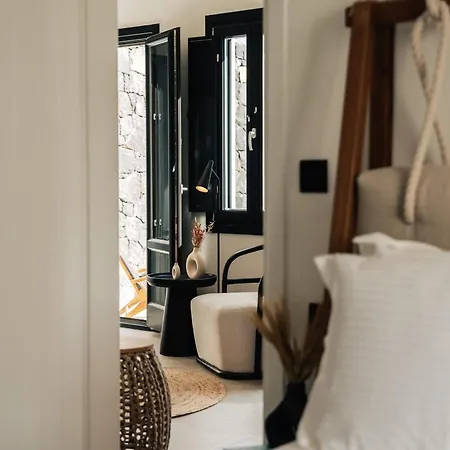 Villa Ertha With Private Pools *