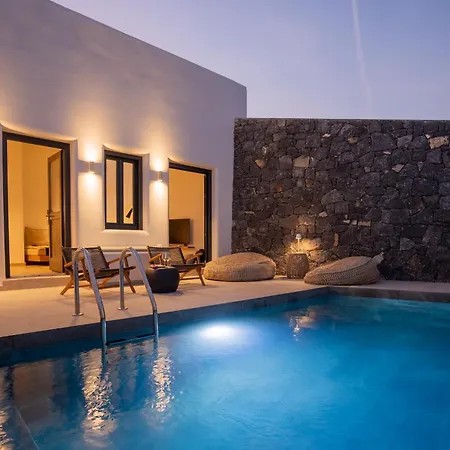 Ertha With Private Pools * Vóthon