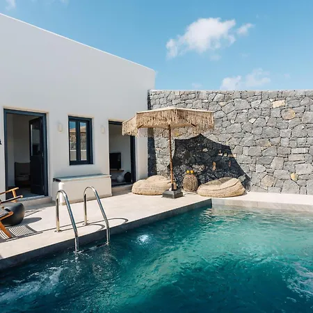 빌라 Ertha With Private Pools *
