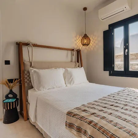 Villa Ertha With Private Pools *