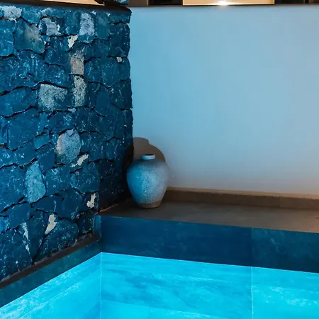 Ertha With Private Pools *