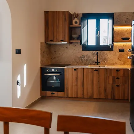 Villa Ertha With Private Pools *