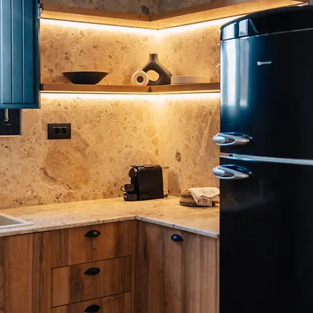 Ertha With Private Pools * Vóthon