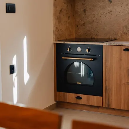 Ertha With Private Pools *