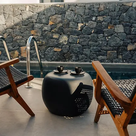 Ertha With Private Pools Villa