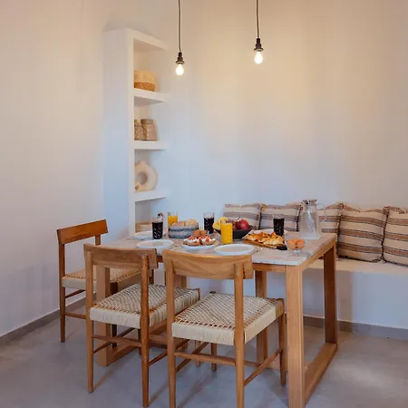 Ertha With Private Pools * Vóthon