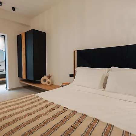 Ertha With Private Pools 빌라 Vóthon