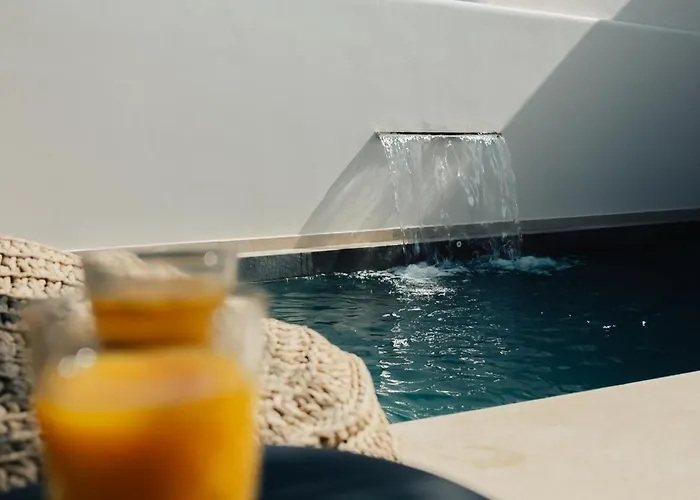 Ertha With Private Pools Villa