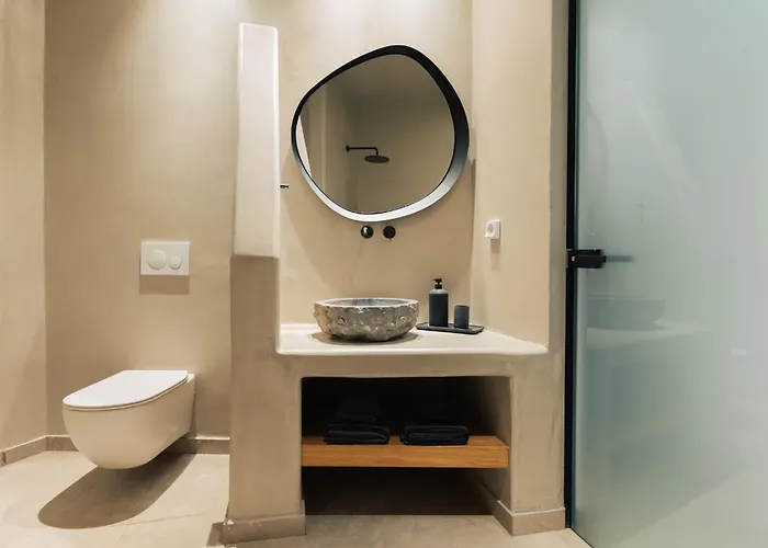 Ertha With Private Pools *