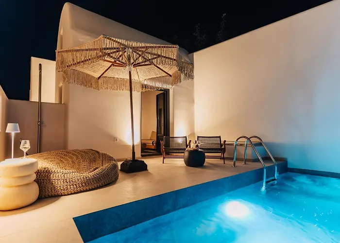 Ertha With Private Pools *