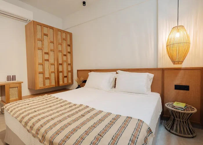 Ertha With Private Pools * Vóthon